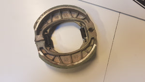 Set remschoenen 105mm voor GY6