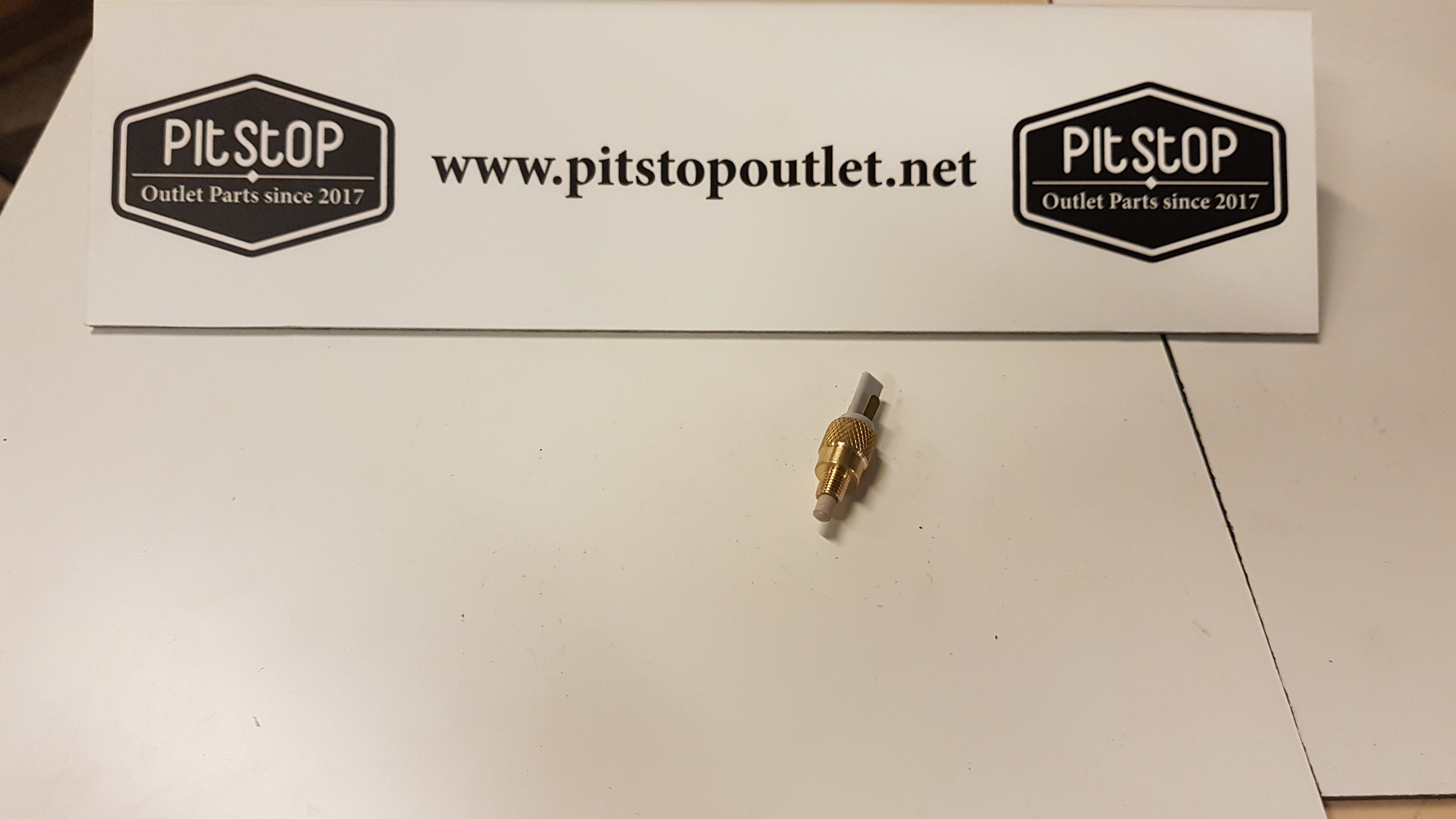Remlichtschakelaar NIEUW Piaggio Vespa Gilera Aprilia Peugeot Citta