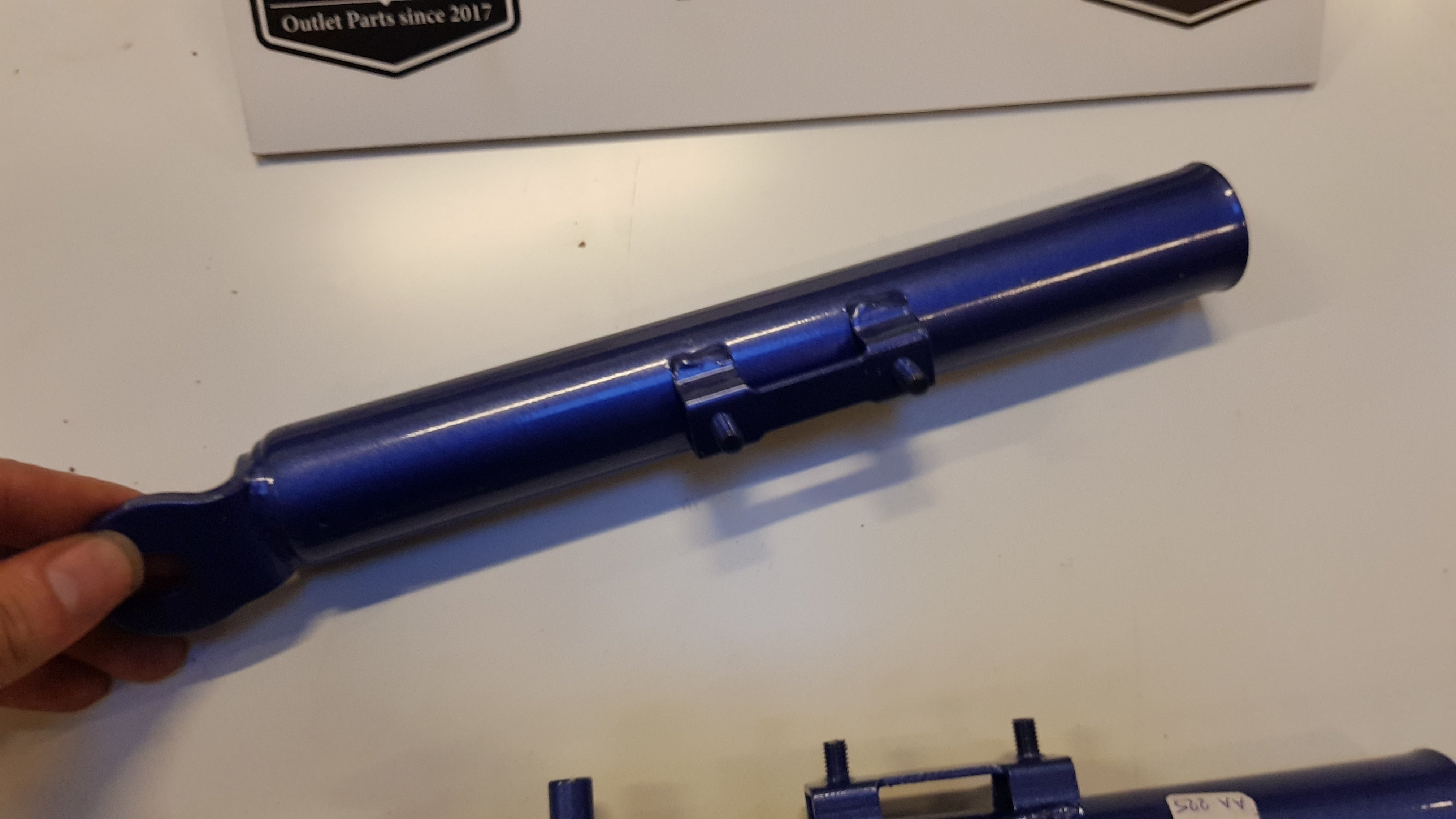 Blauwe voorvork poten