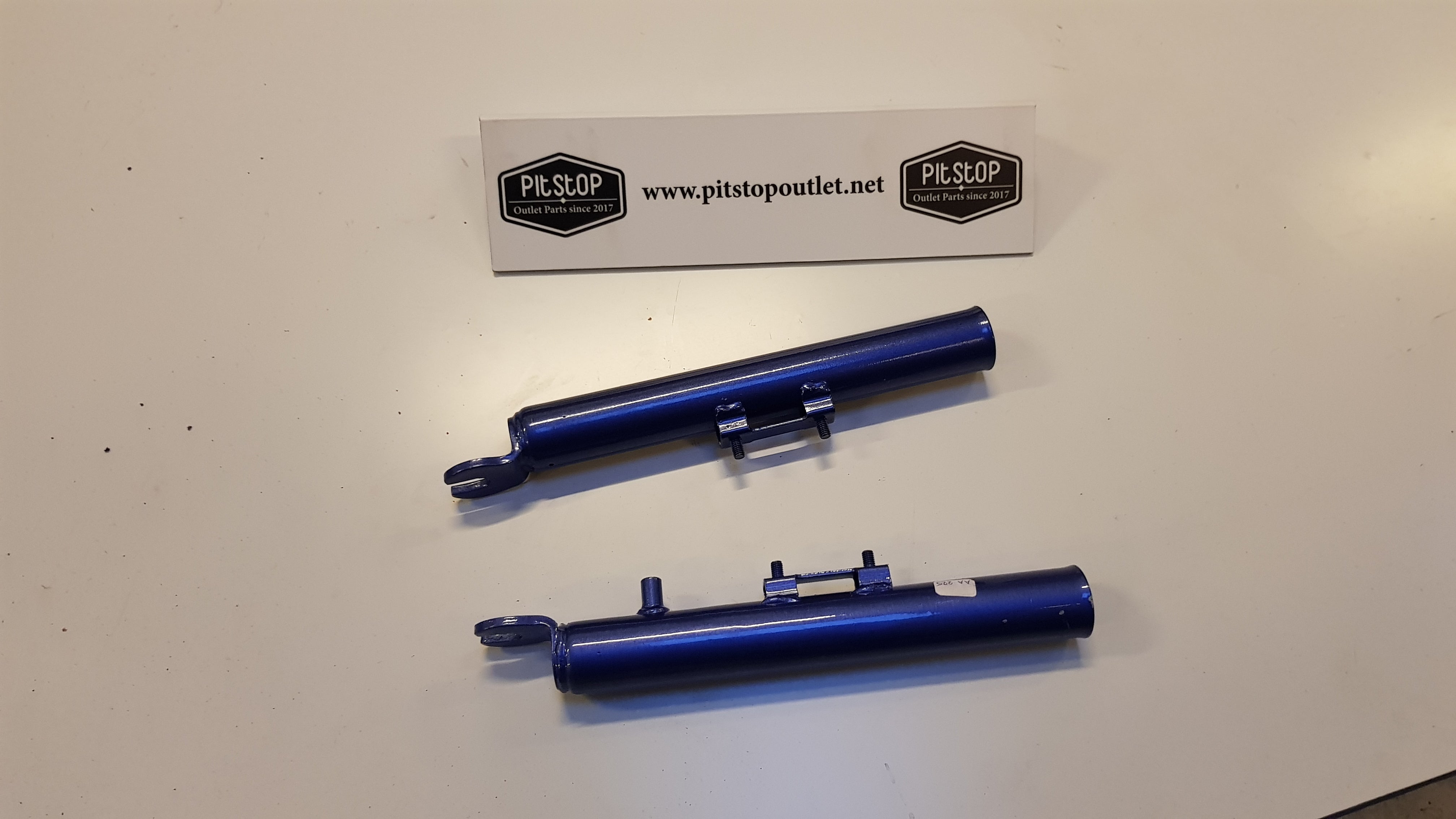 Blauwe voorvork poten