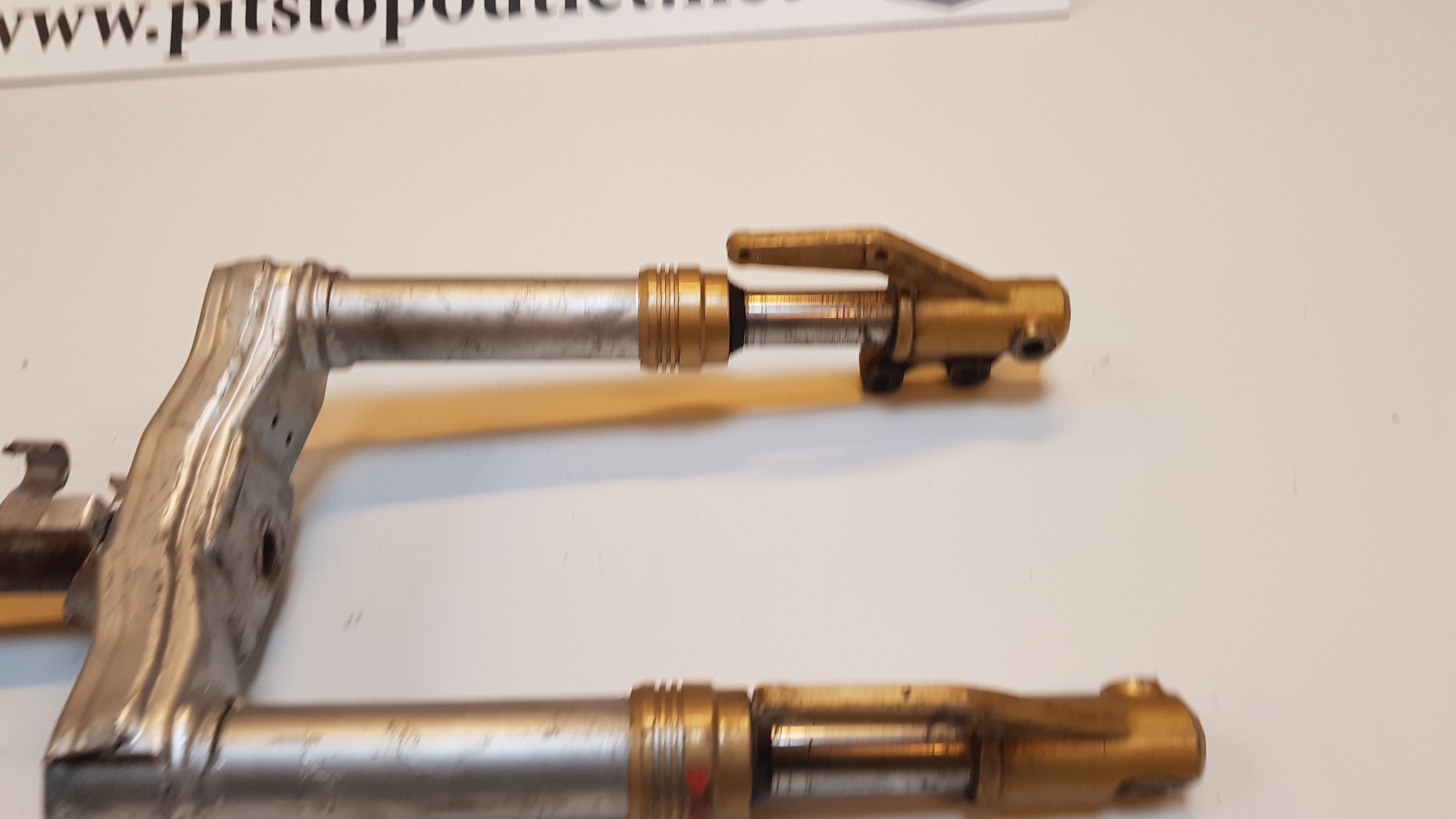 Showa Scooter Voorvork (Model Onbekend)