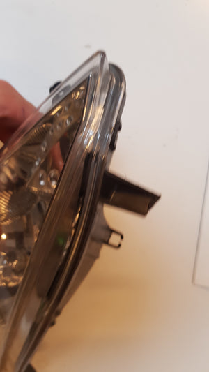 Linker Koplamp (Schade)