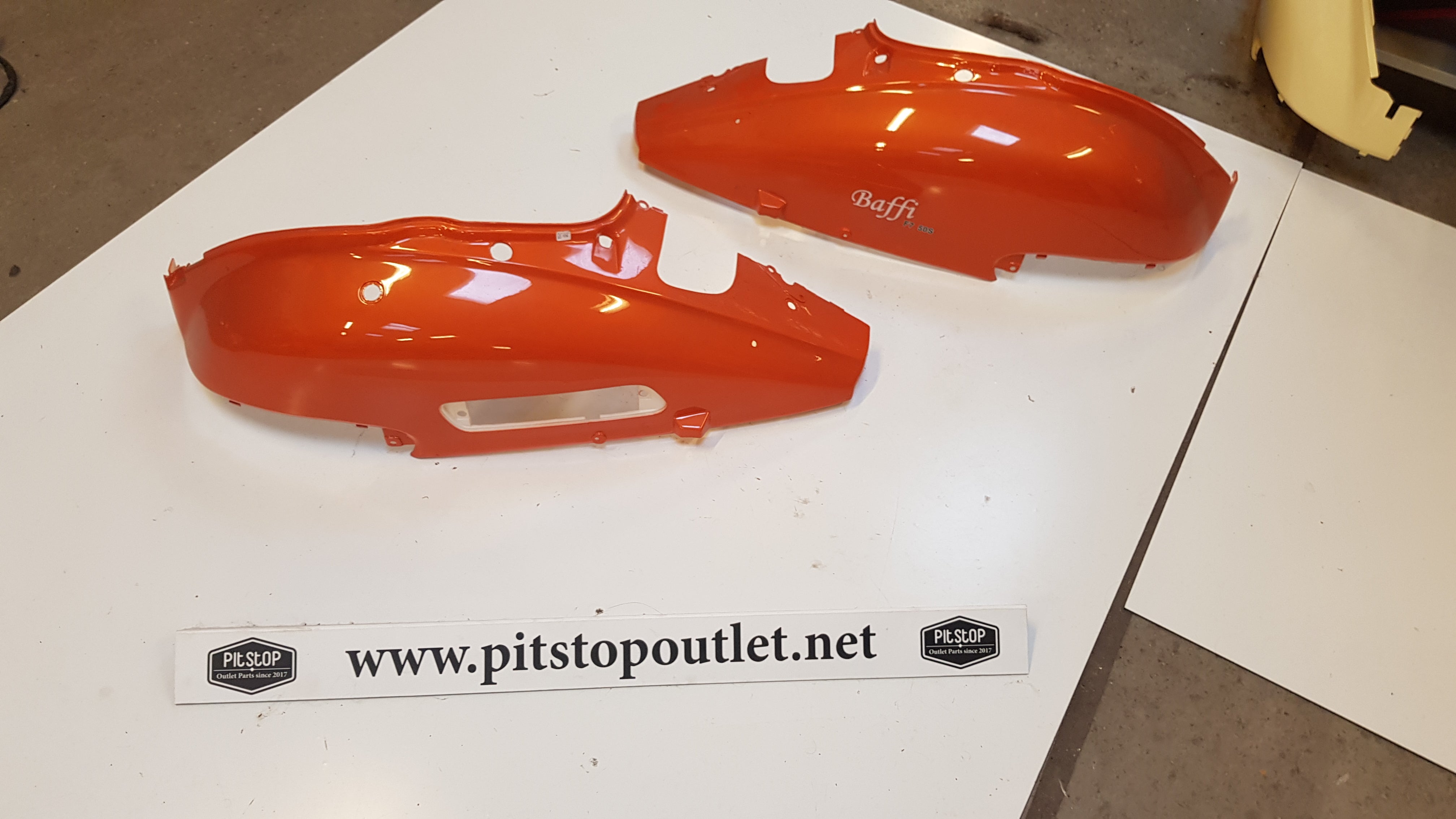 Zijkappen (Oranje)