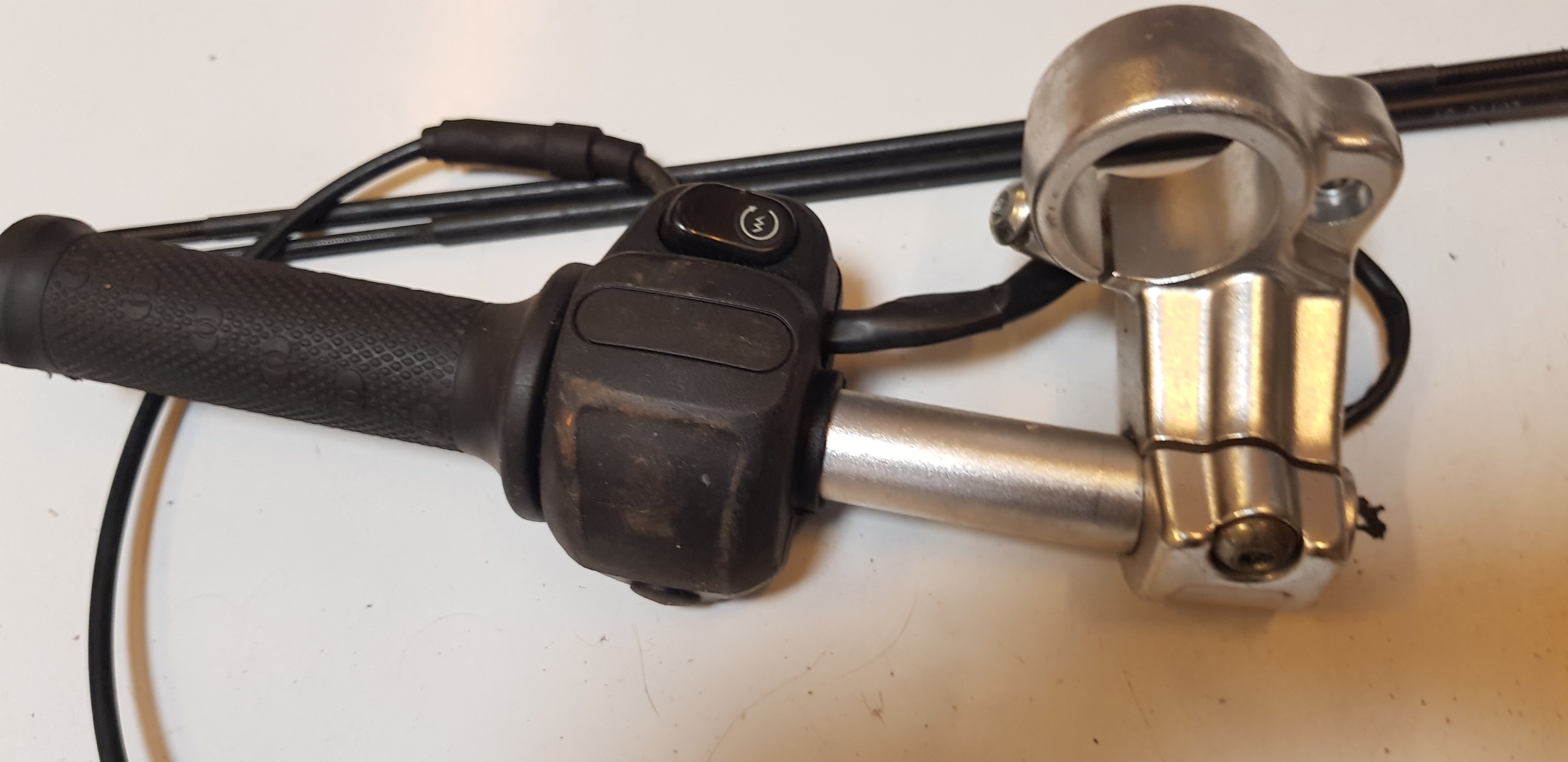 Brommer Stuur Set (Model Onbekend)
