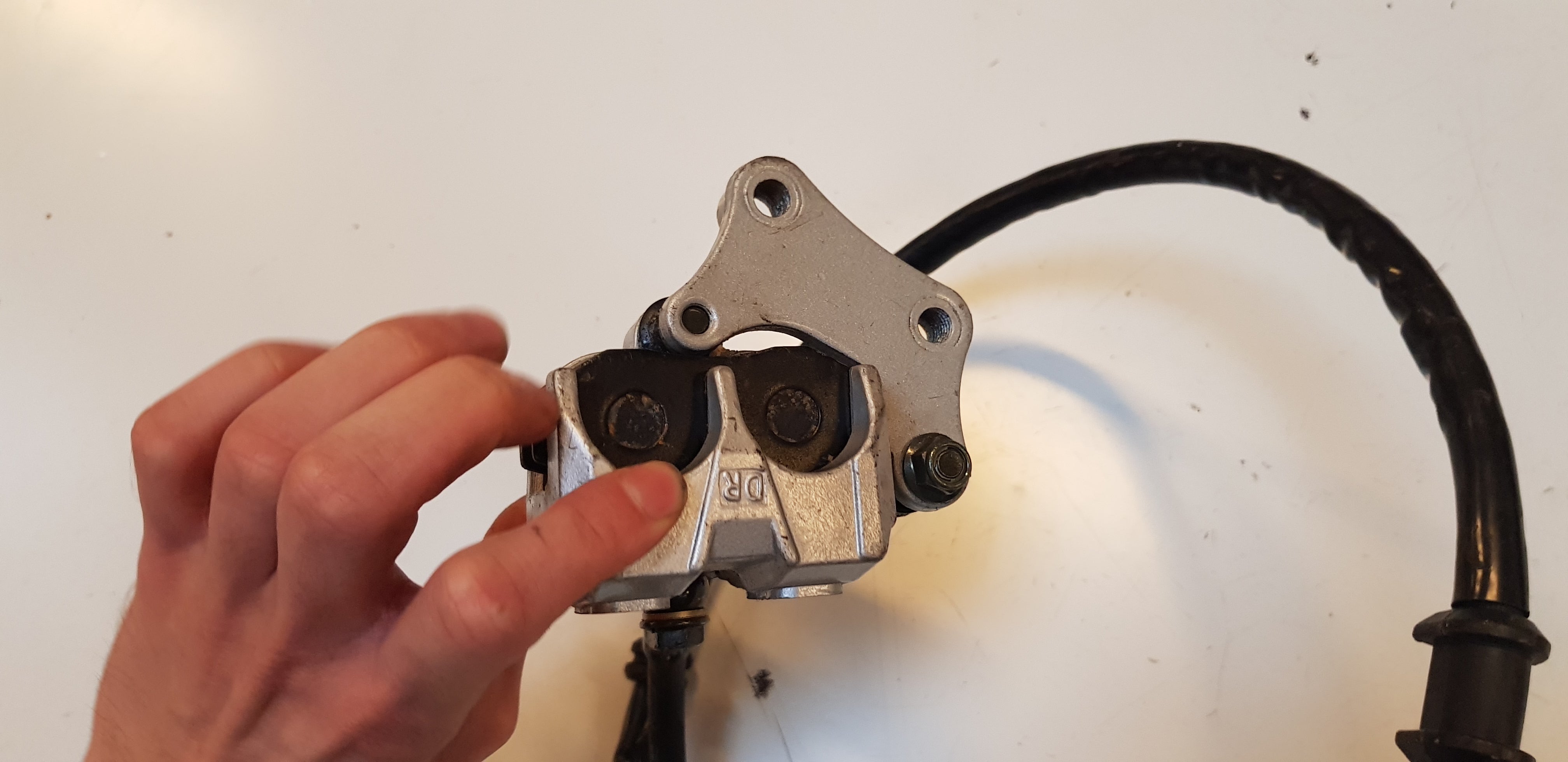 Remklauw + Kabel (Model/Merk Onbekend)