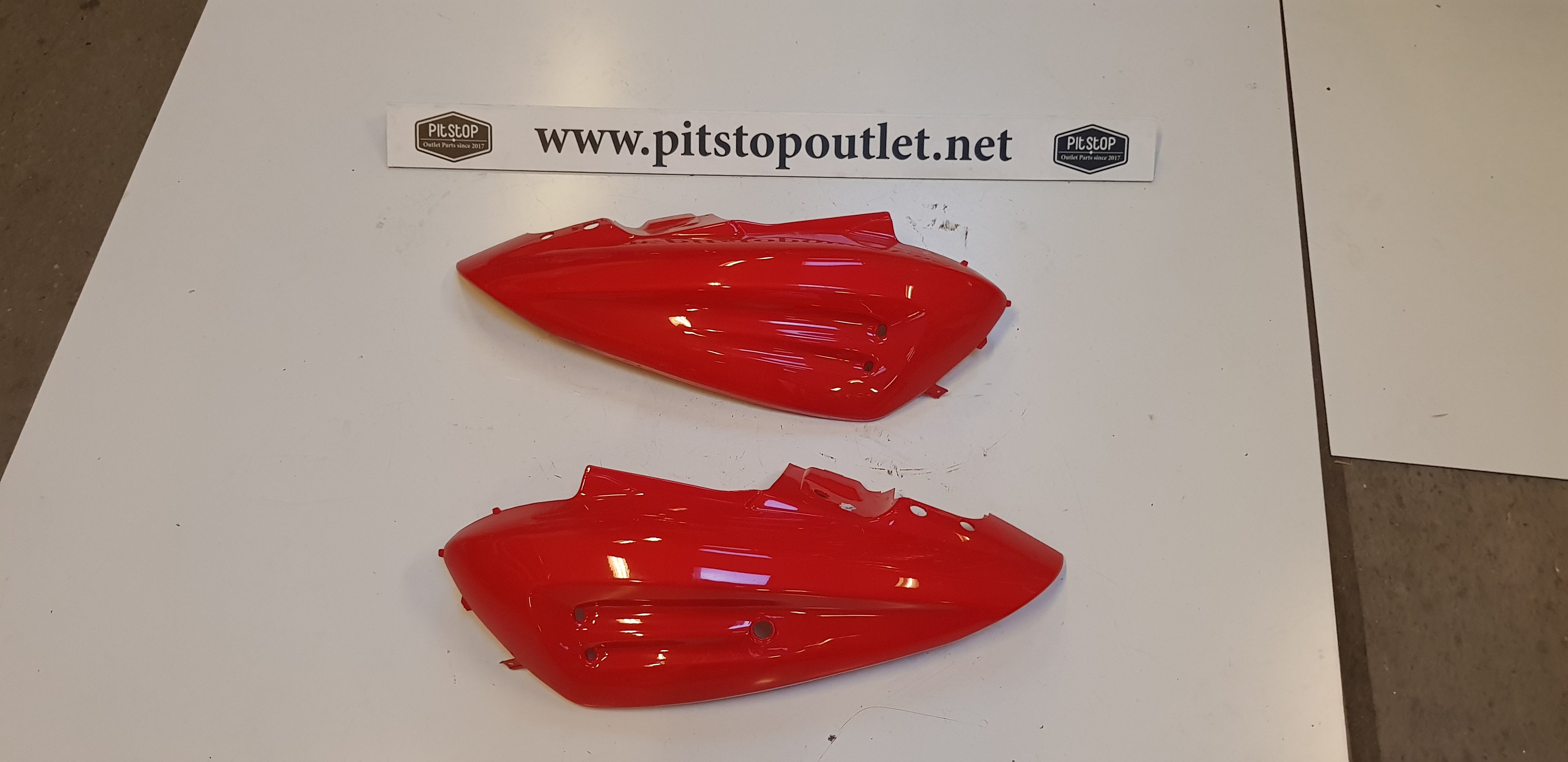 Zijkappen (Rood)