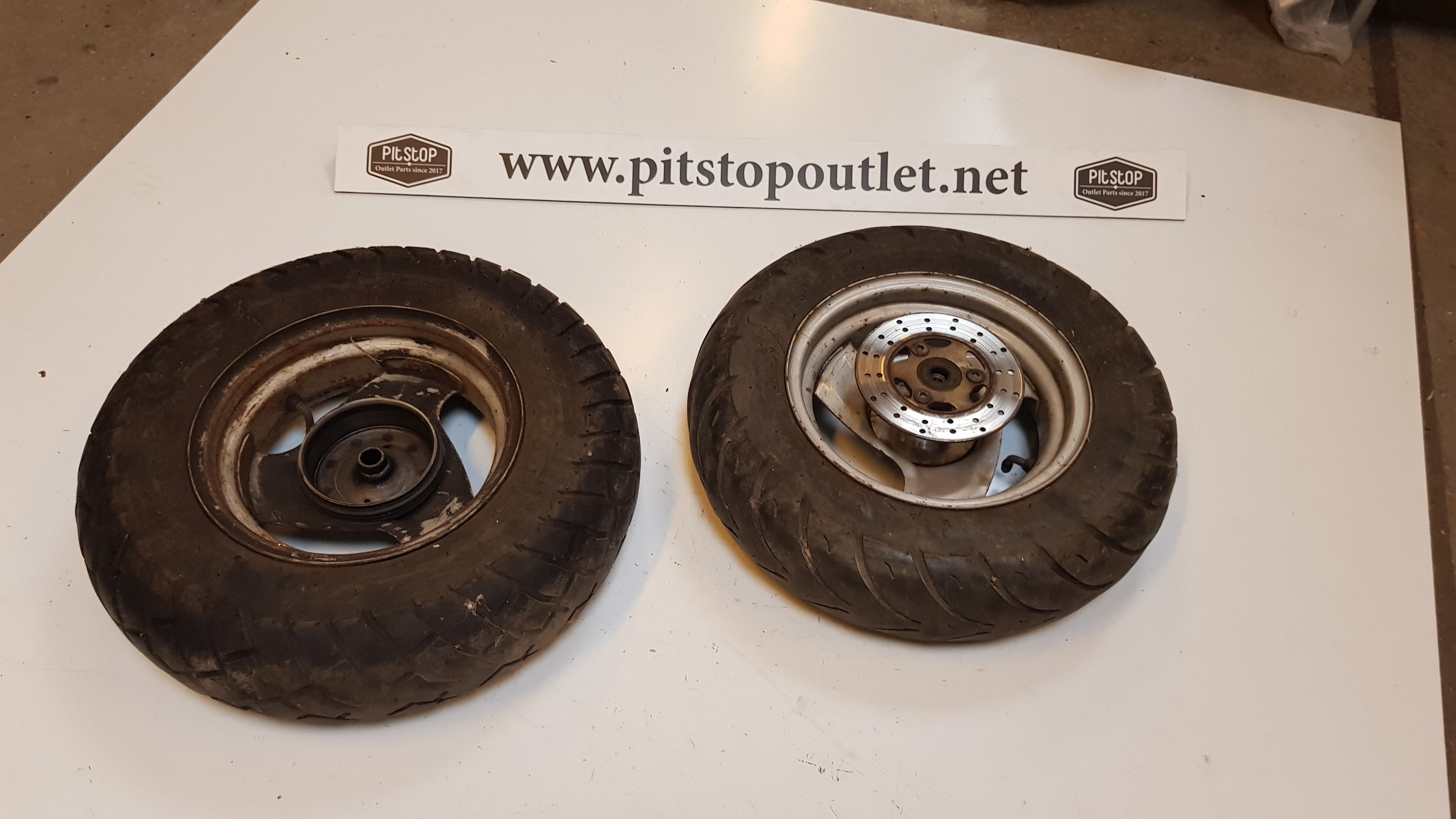 Wielen Her Chee Adly Jet 50 / AT 50 PT