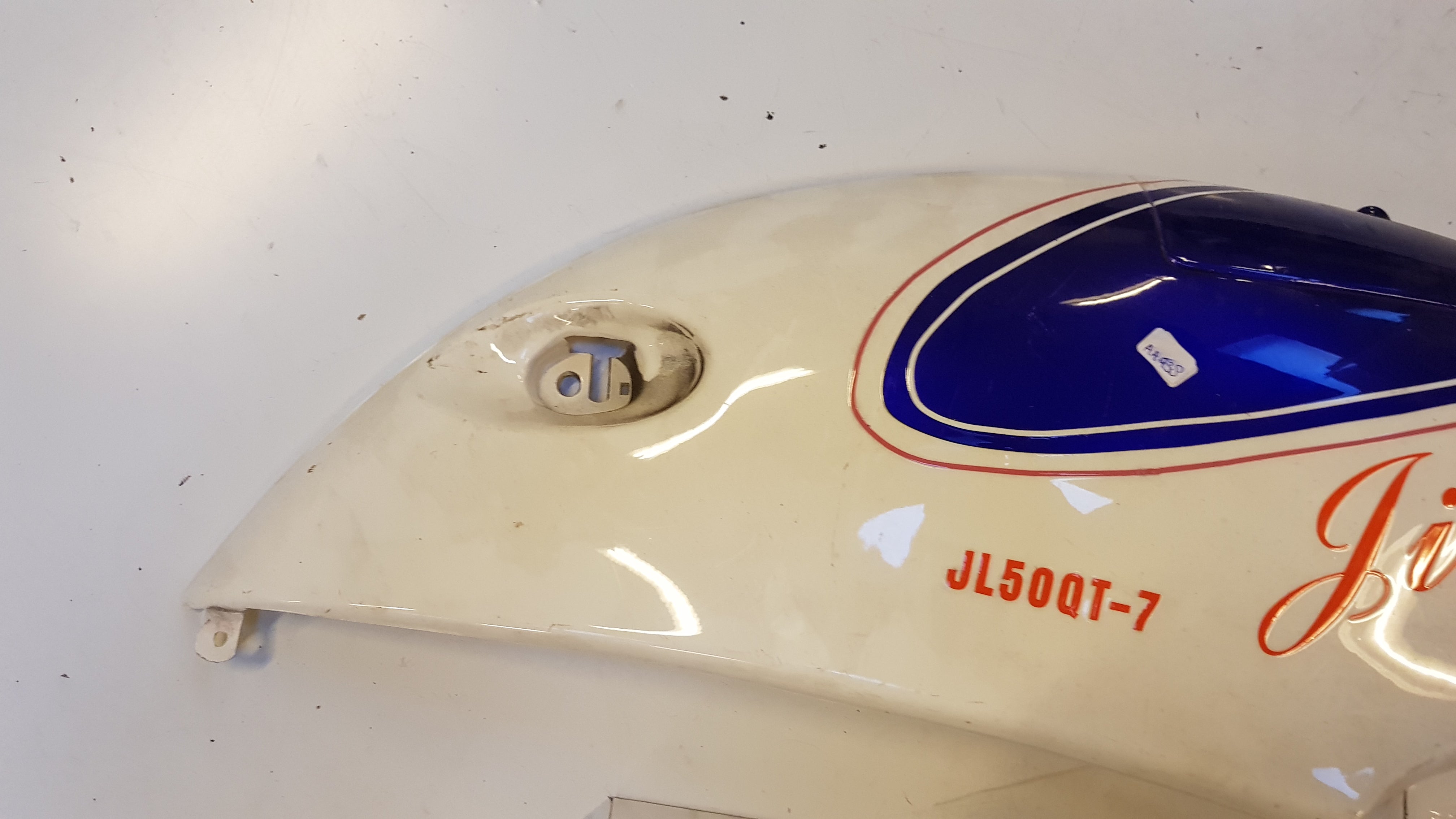 Rechter Zijkap (Wit+Blauw)