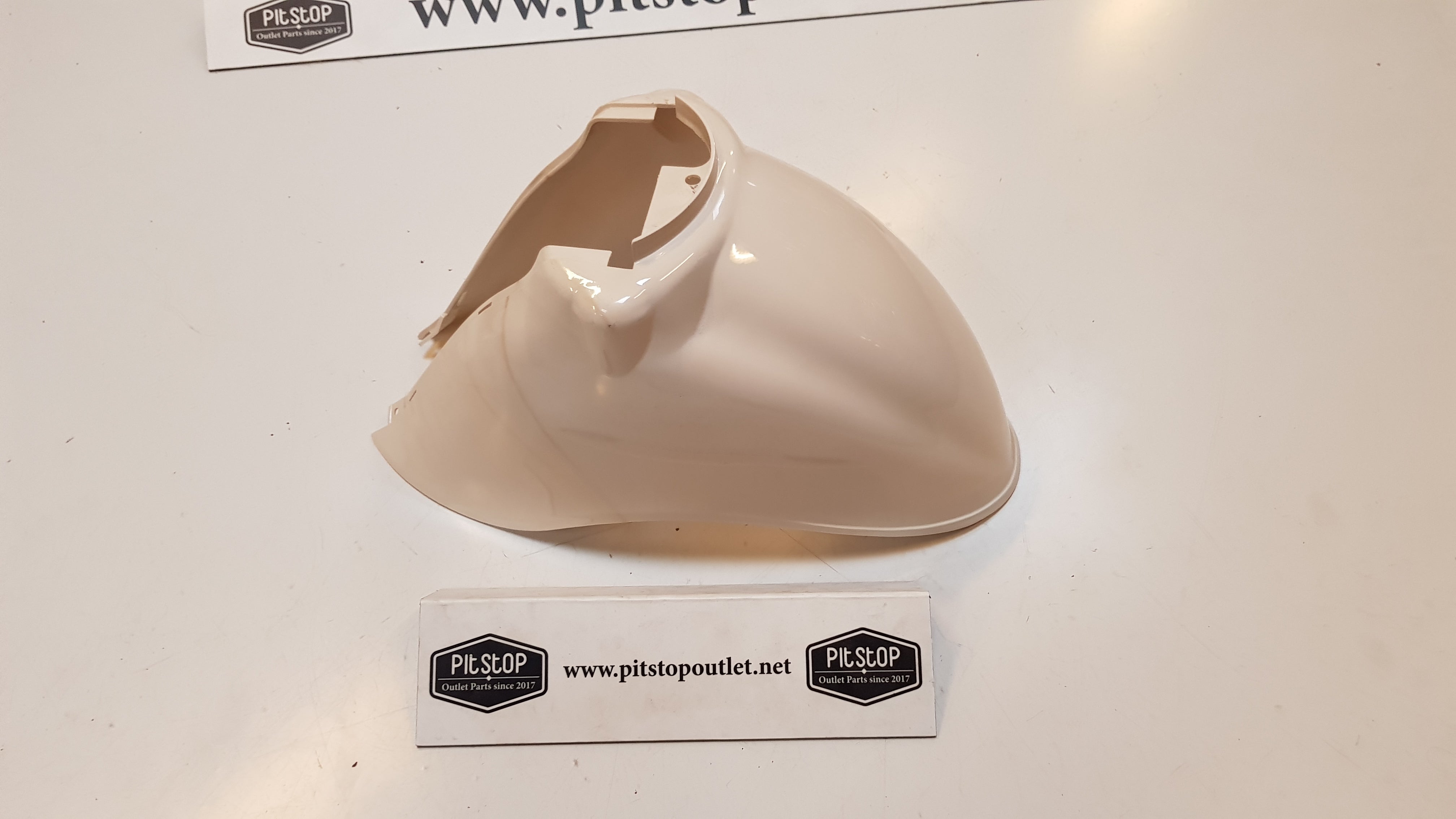 Voorspatbord (Creme-Wit)