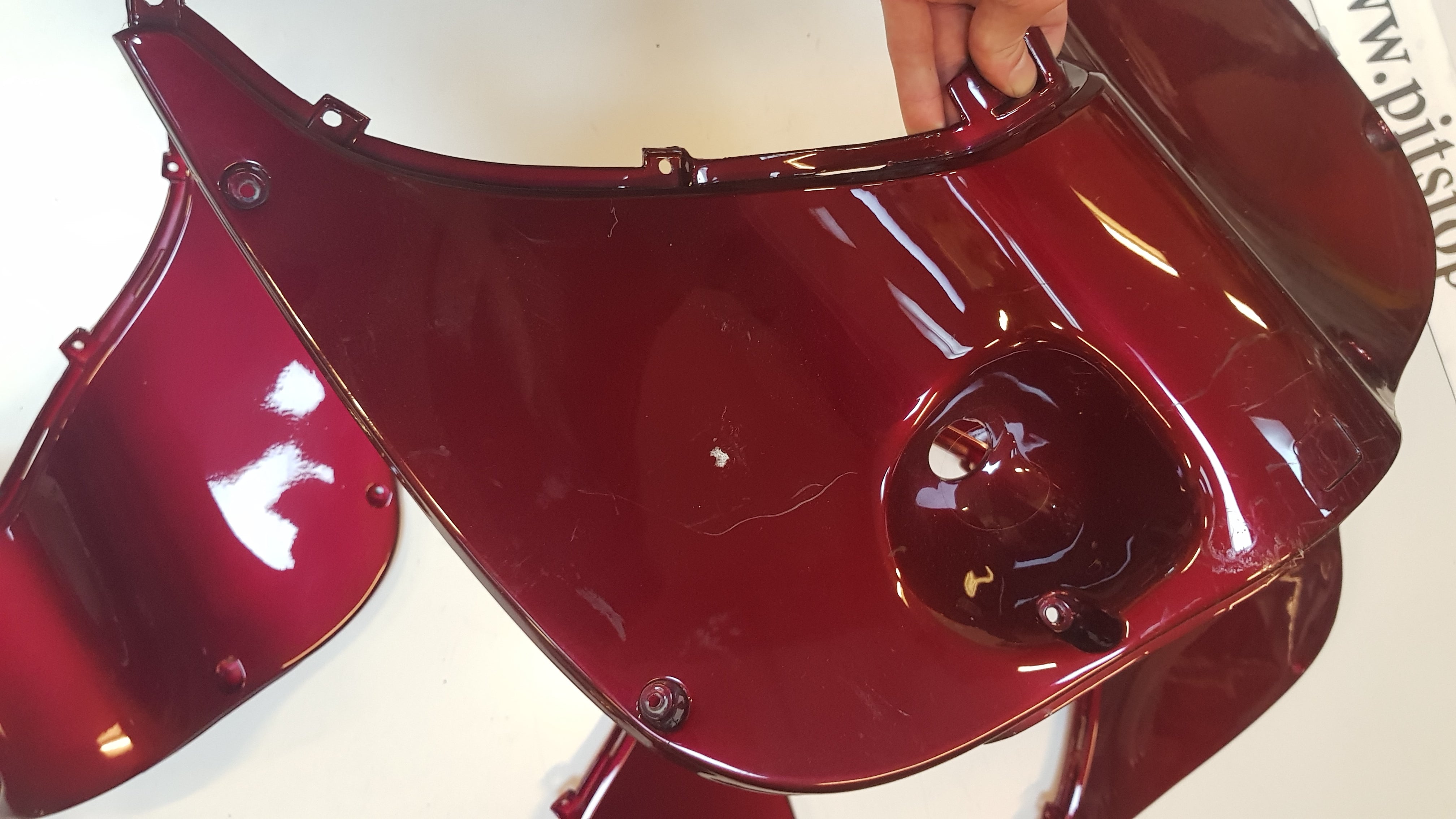 Beenschild (Bordeaux Rood)