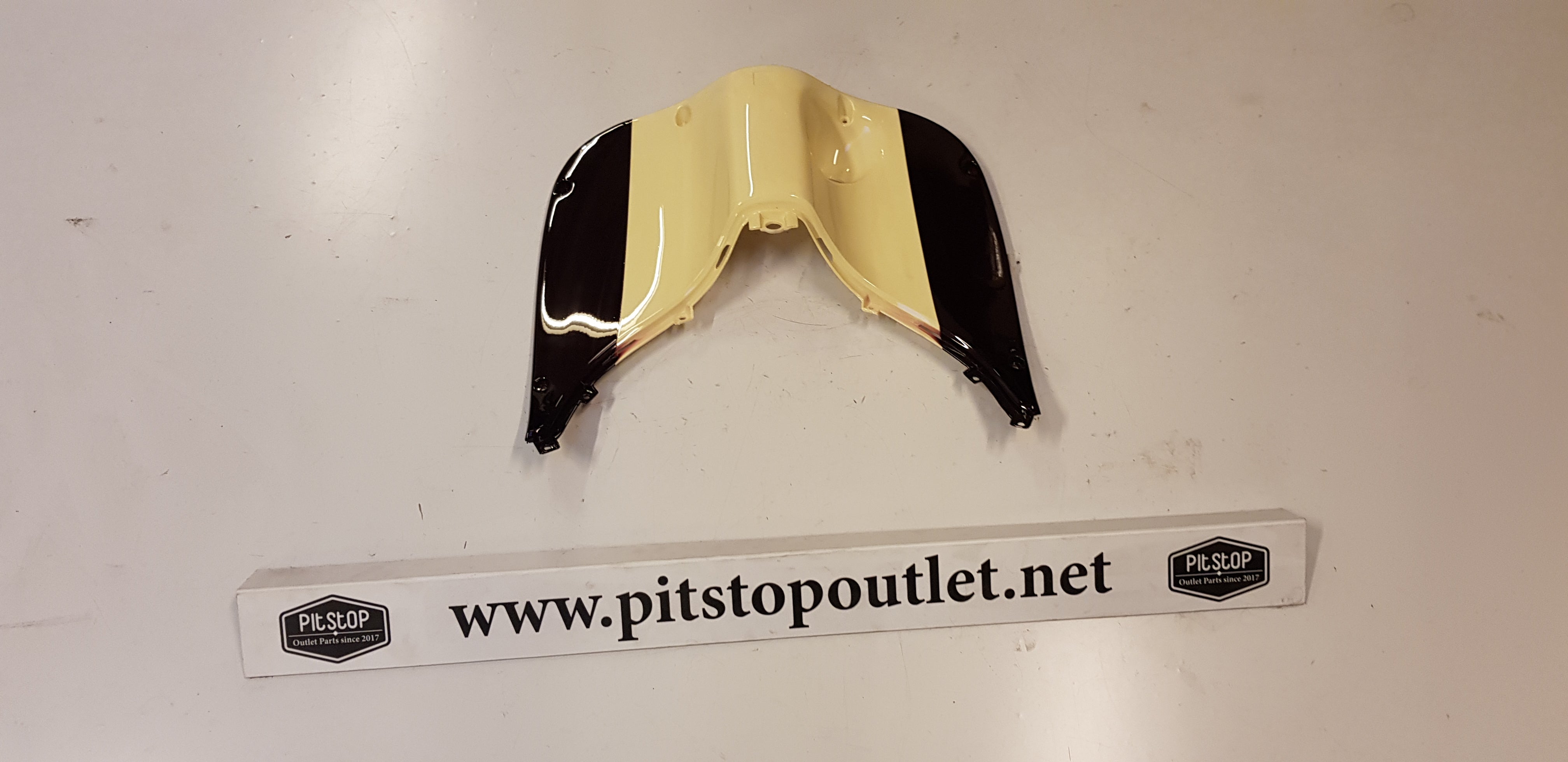 Beenschild (Aubergine+Creme)