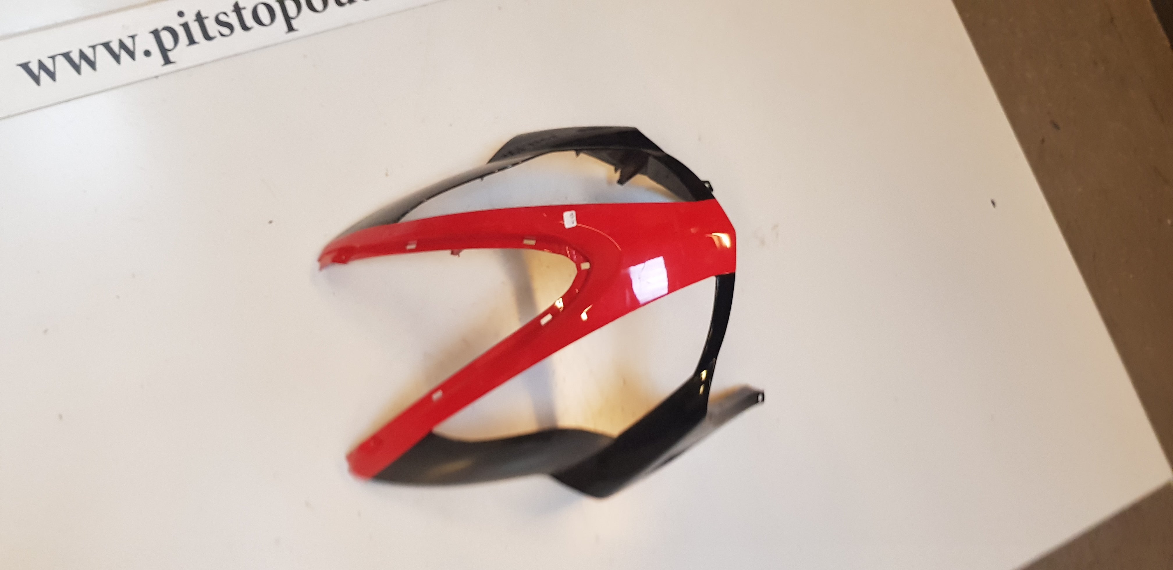 Voorkap (Rood+Zwart)