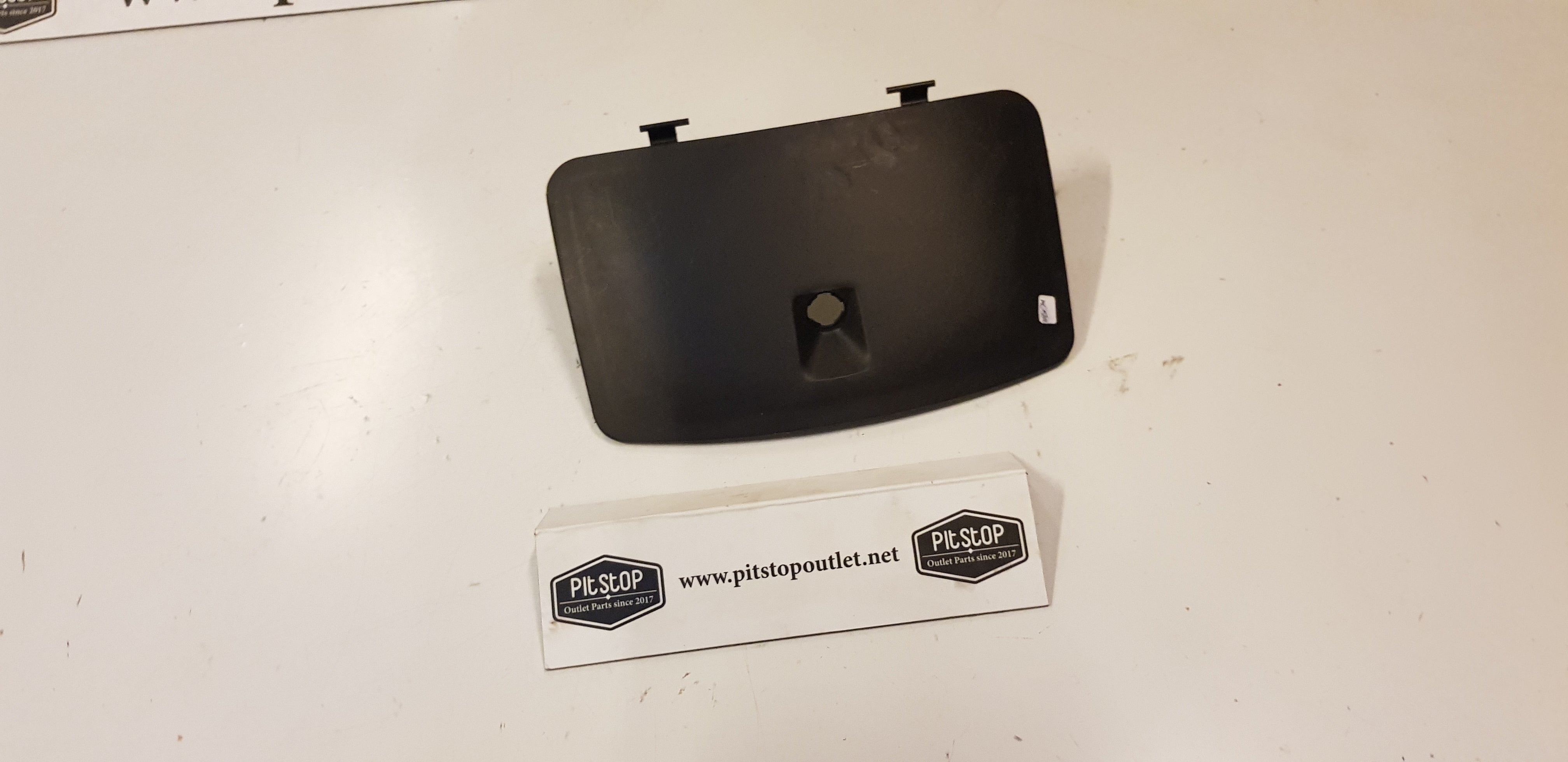 Beenschild Klep (Zwart)