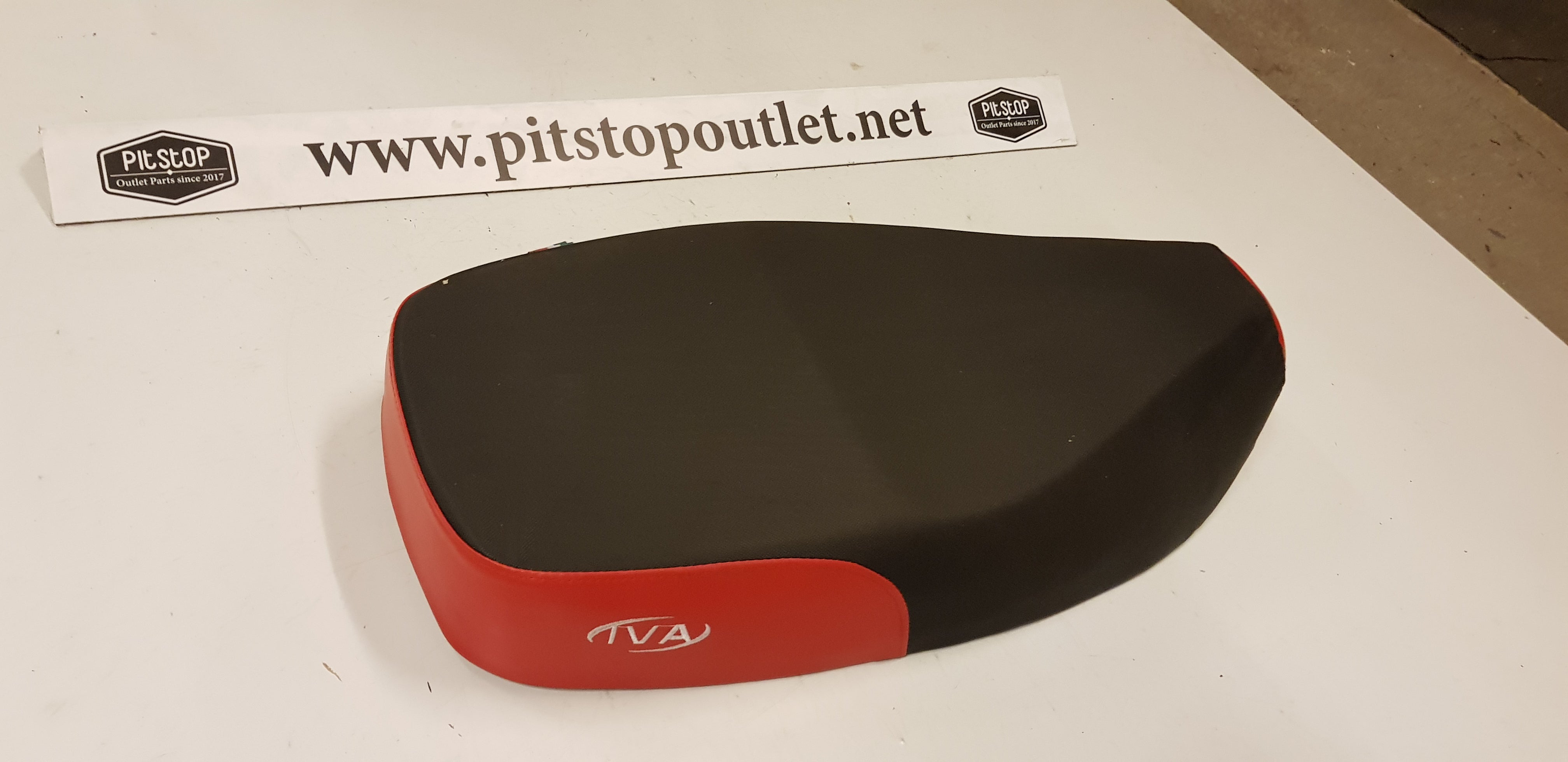 Zadel (Zwart+Rood)