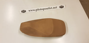 Zadel (Beige-achtig)