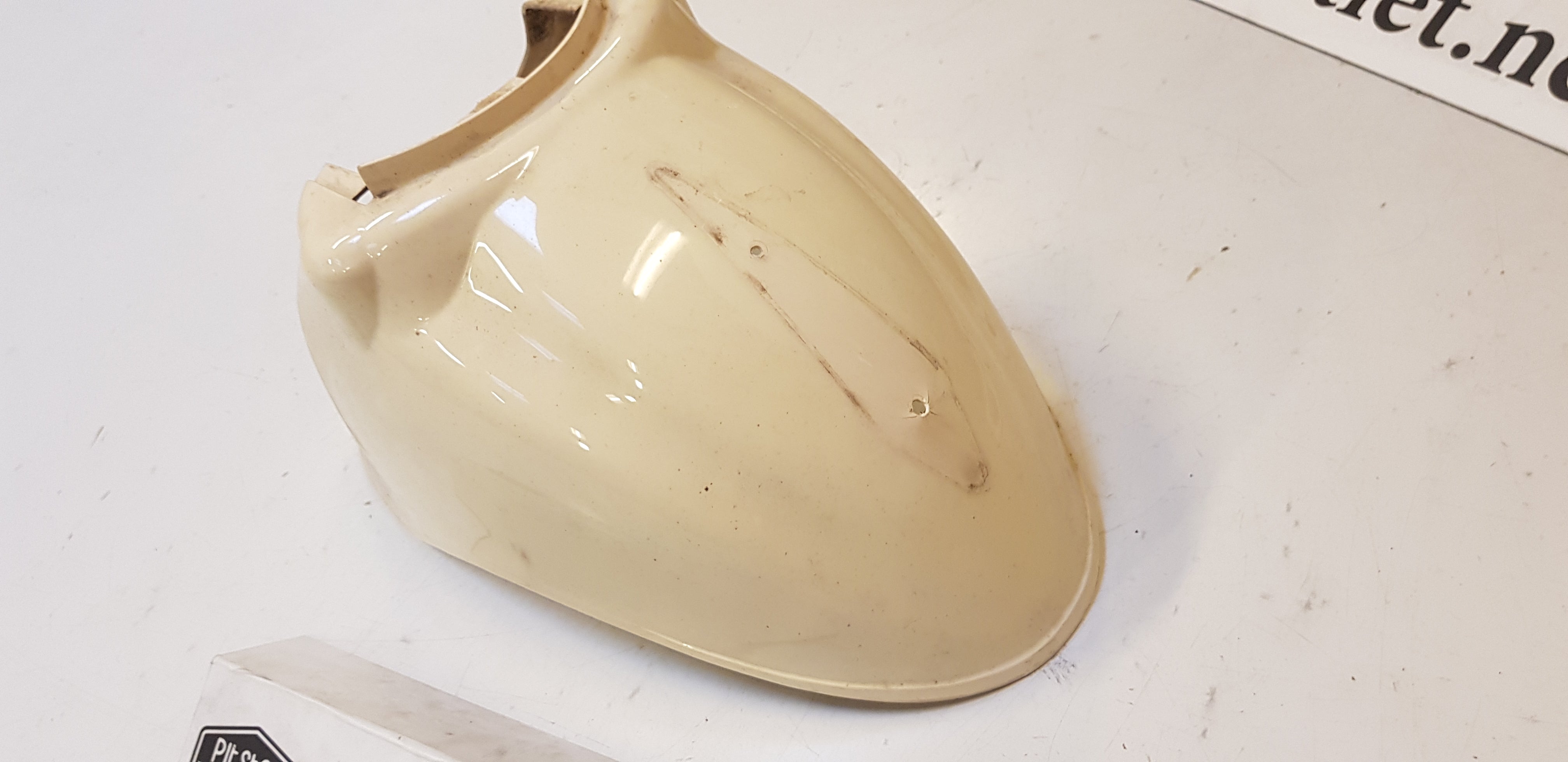 Voorspatbord (Creme)