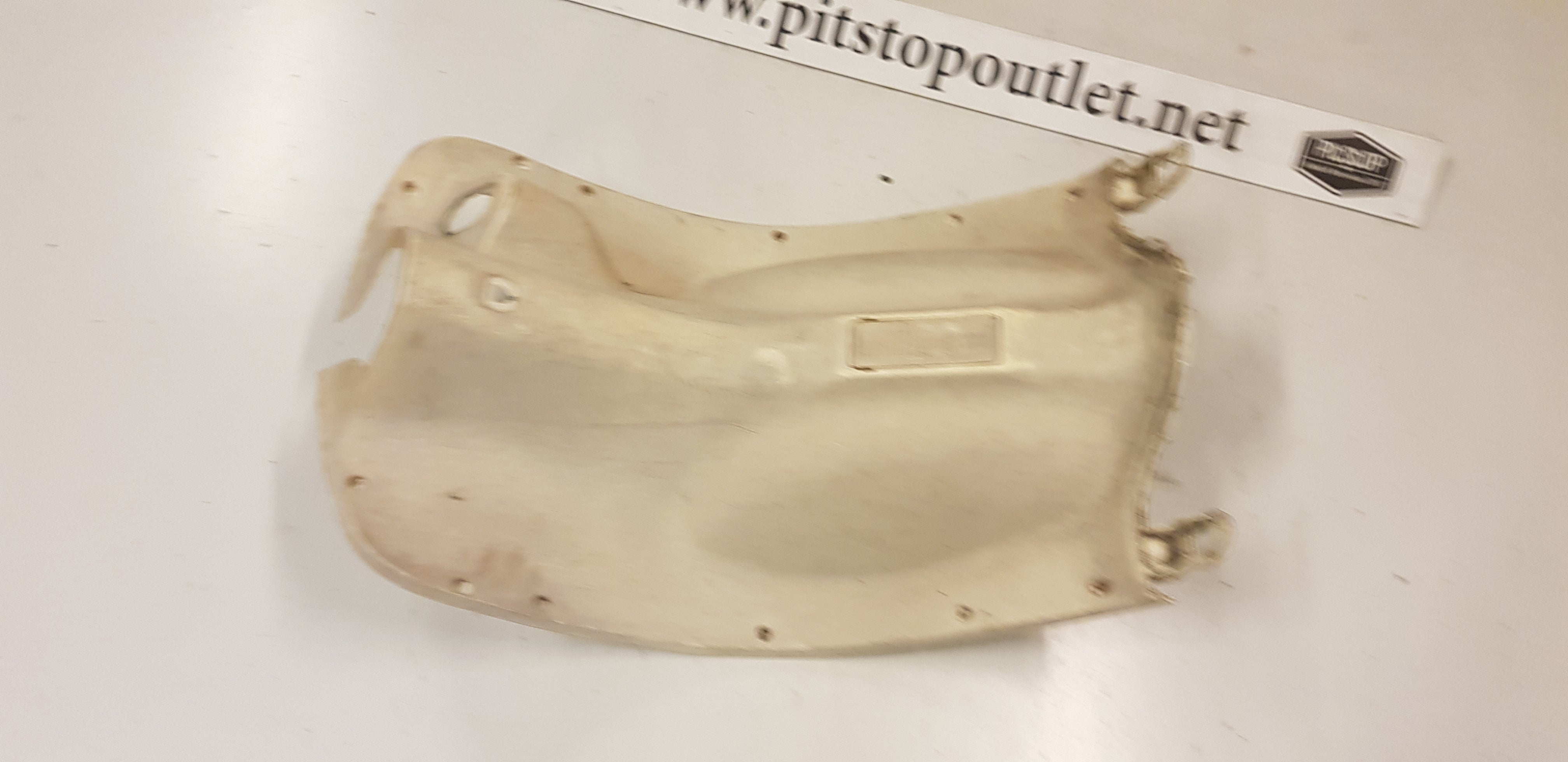 Beenschild (Wit)